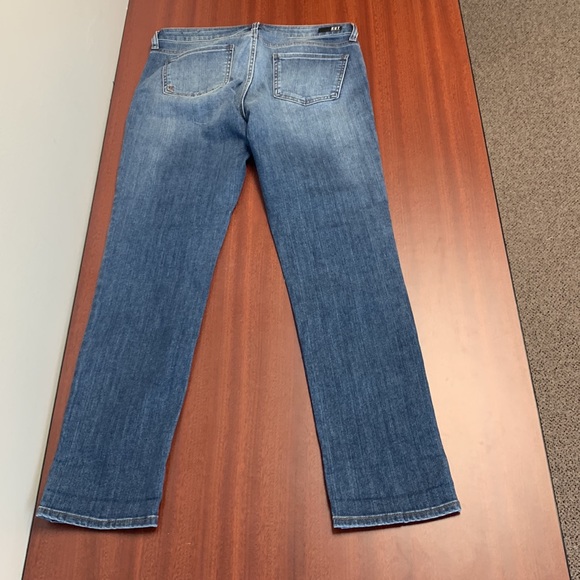 KUT Catherine Boyfriend Jeans - Picture 5 of 8